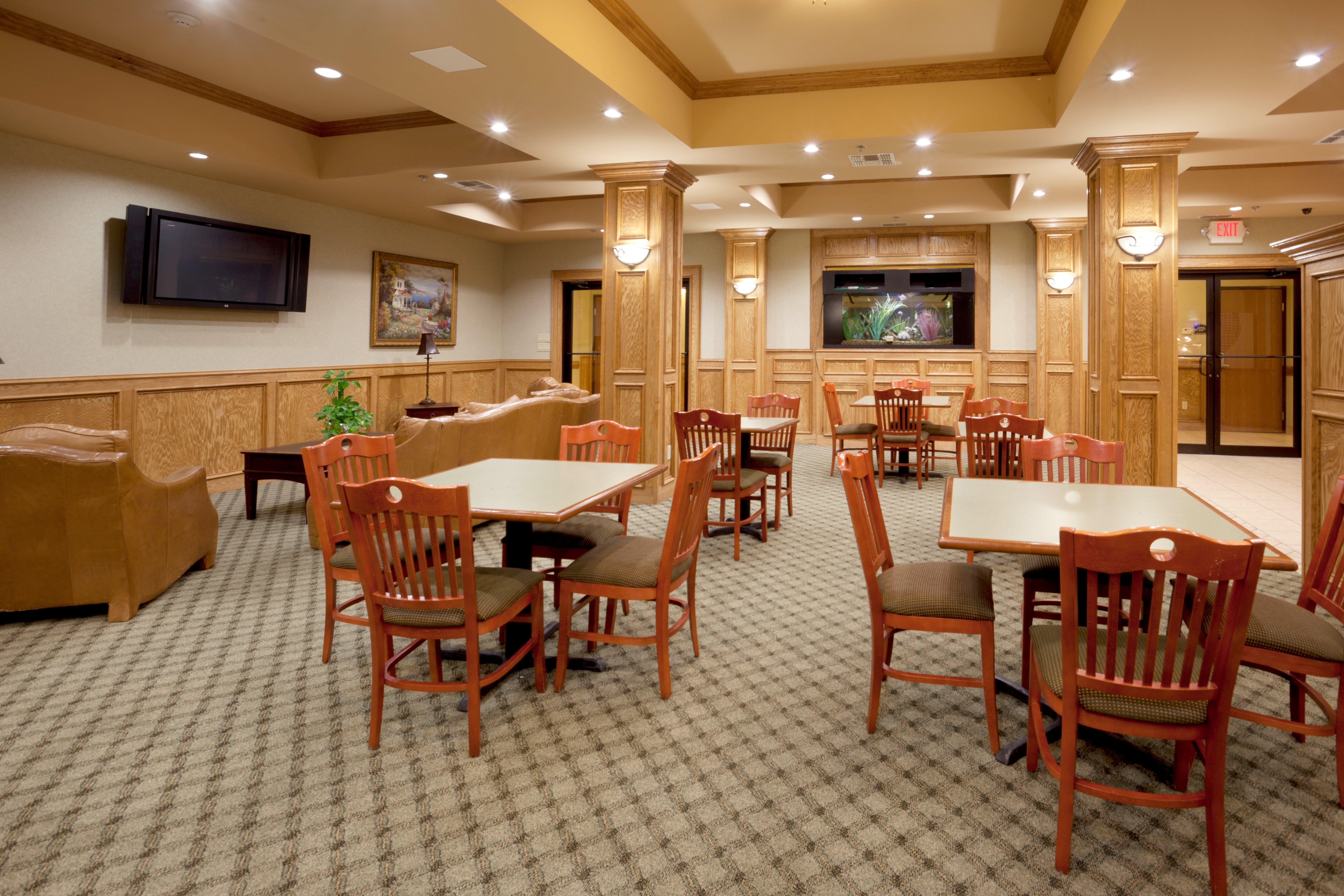 Holiday Inn Express Hotel & Suites Zapata By Ihg Esterno foto