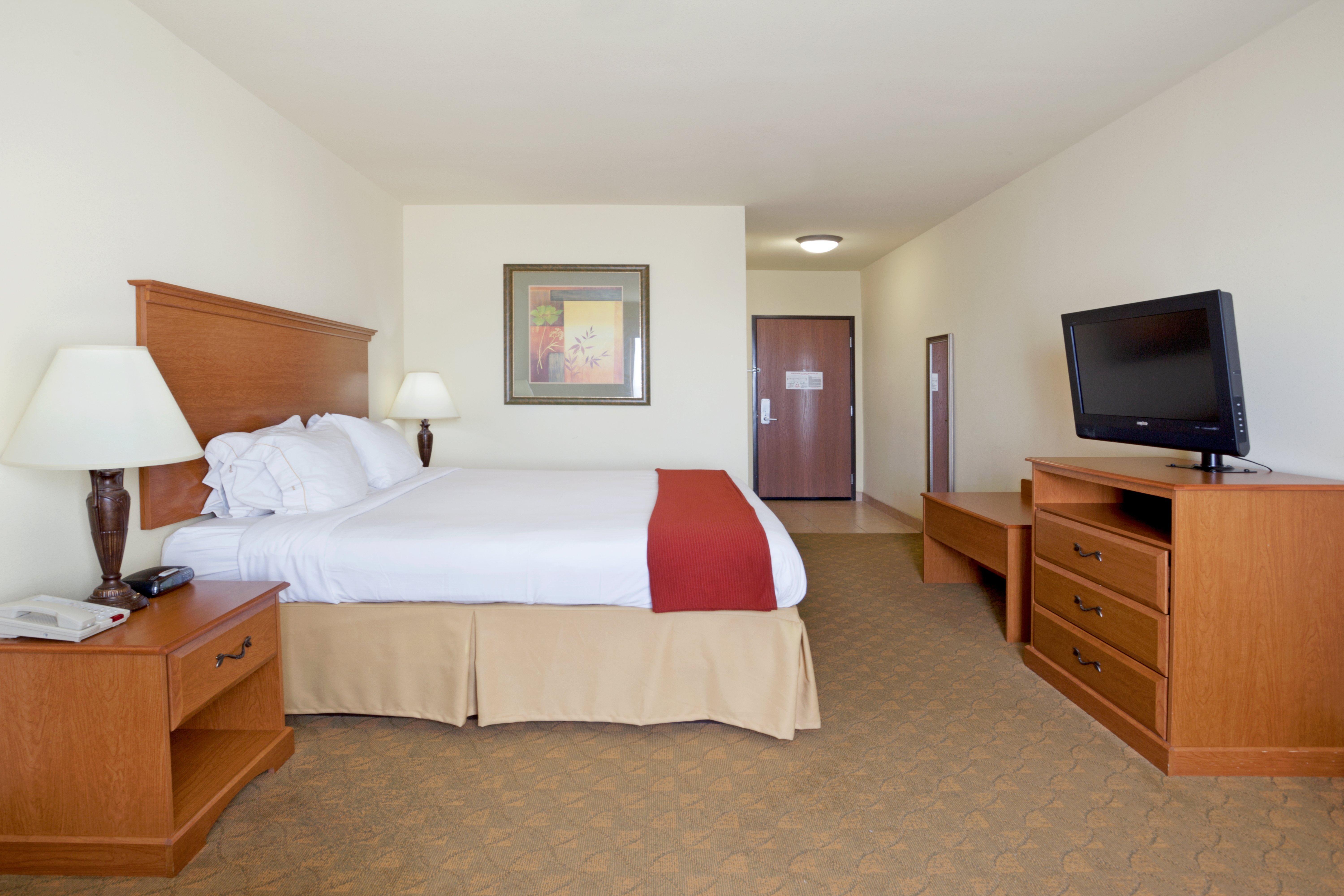 Holiday Inn Express Hotel & Suites Zapata By Ihg Esterno foto